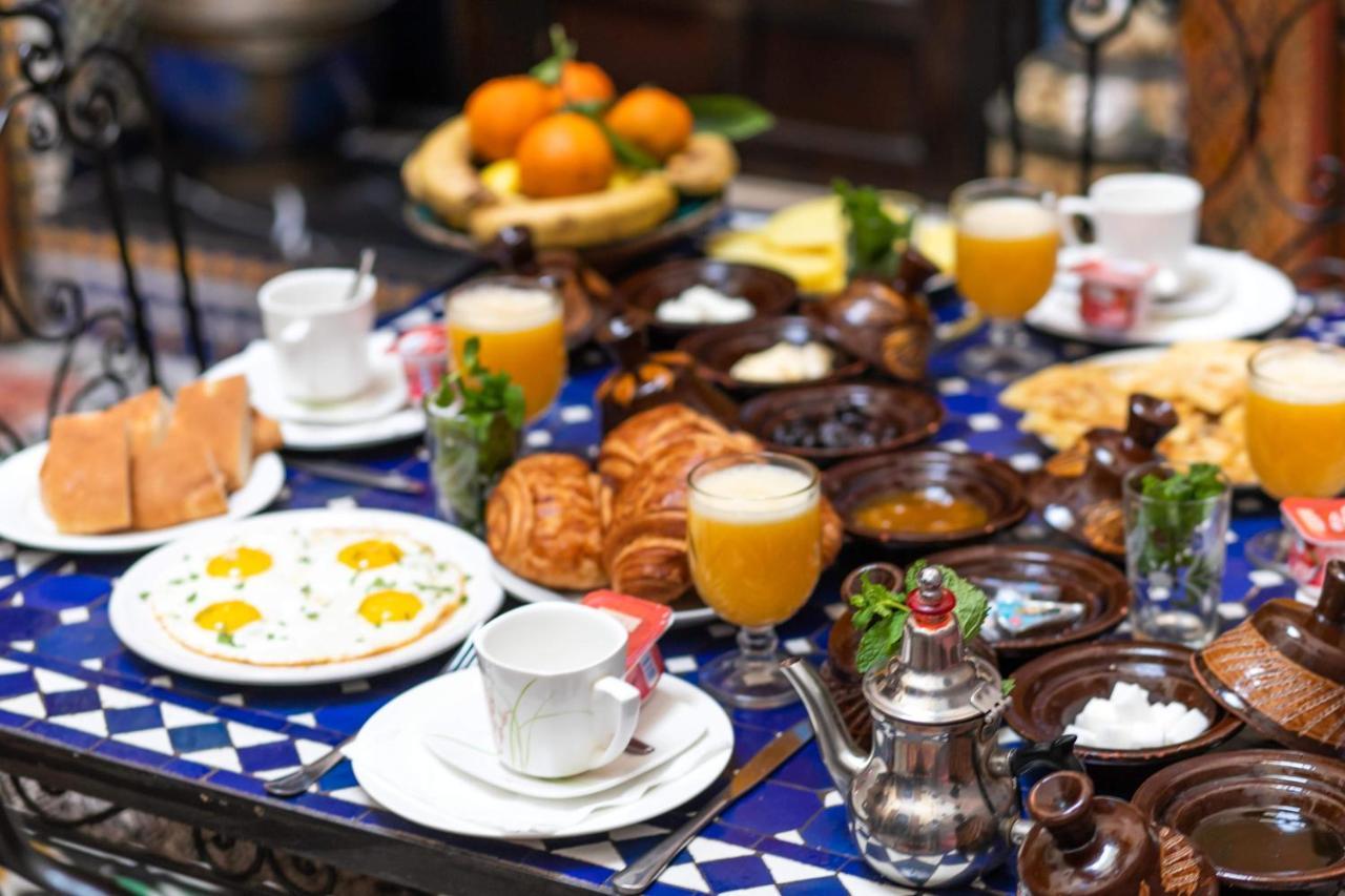 Riad Fes Aicha Ngoại thất bức ảnh